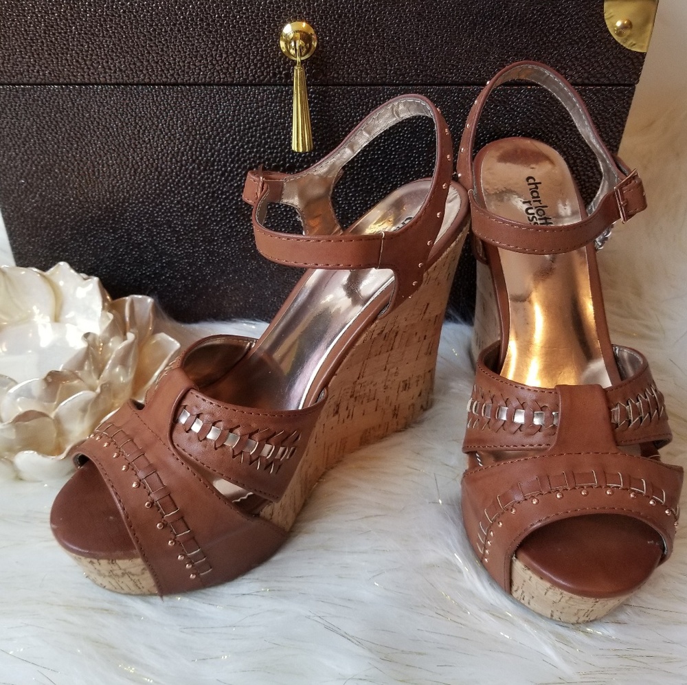 Women's Brown Wedge Sandals!!!